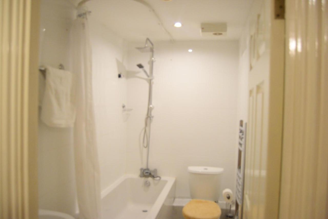 Remarkable 2-bedroom With An Ensite Londres