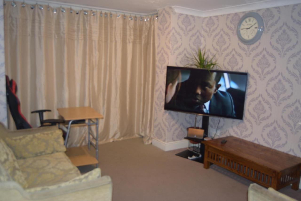 Apartamento Remarkable 2-bedroom With An Ensite Londres