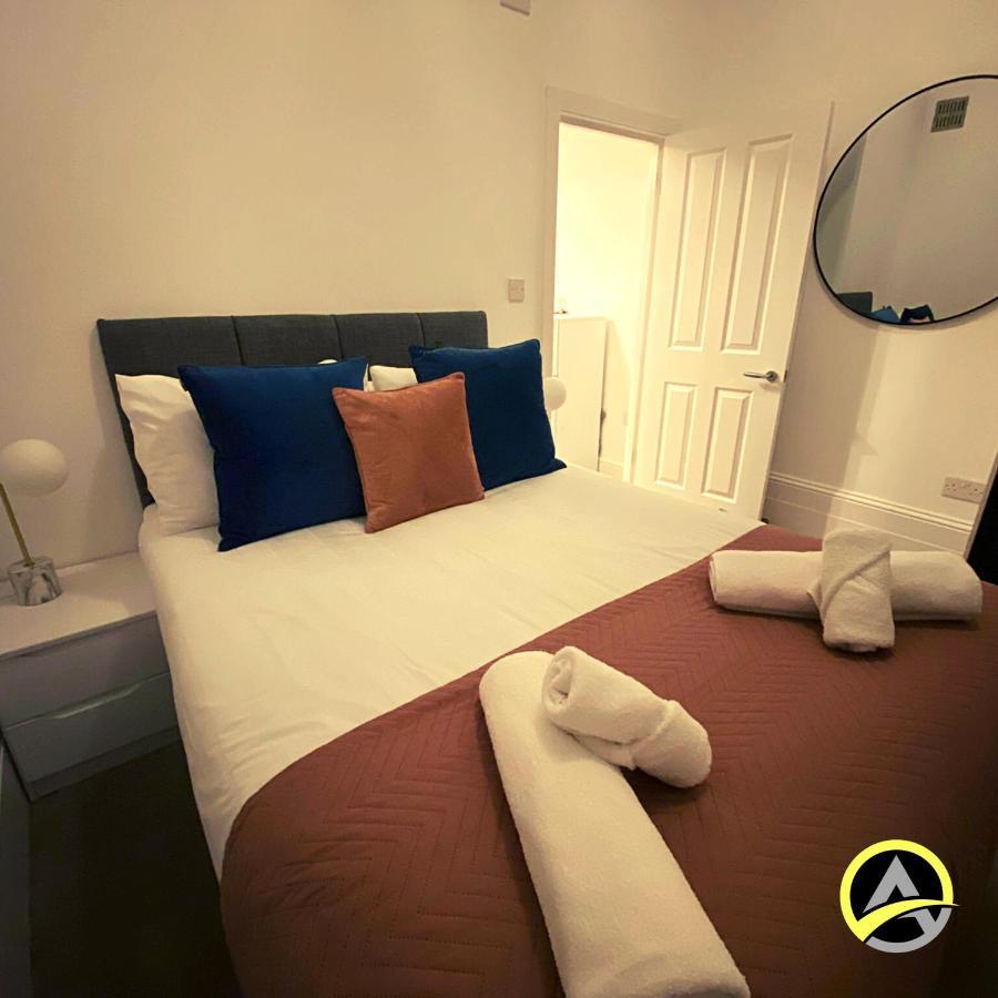 Camden Reach - Charles 2 Bedroom * Londres