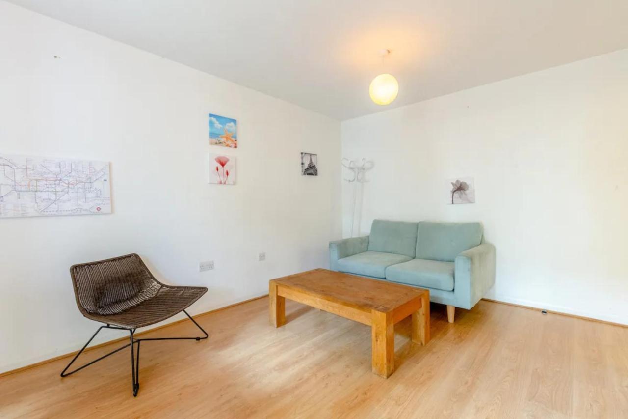 Apartment Spacious 1 Bed Near Shoreditch Park
