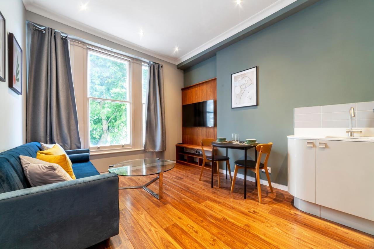 Bright & Spacious 1bdr Apt Near Lakeside Road Appartement