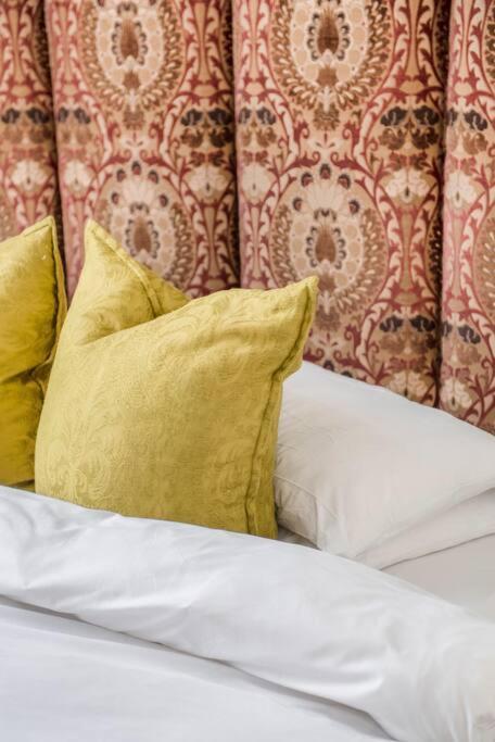 The Artists Hideaway-2 Bed Mezzanine In Paddington Hébergement de vacances Londres
