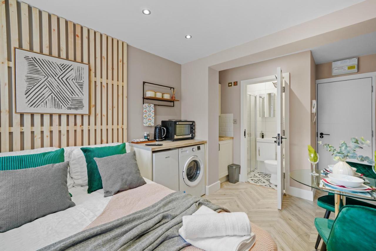 Appartement Cosy Heathrow - Parking - Garden *