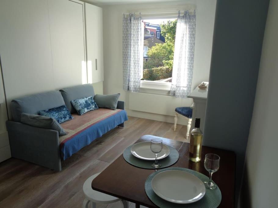 Charming Style Flat Apartment