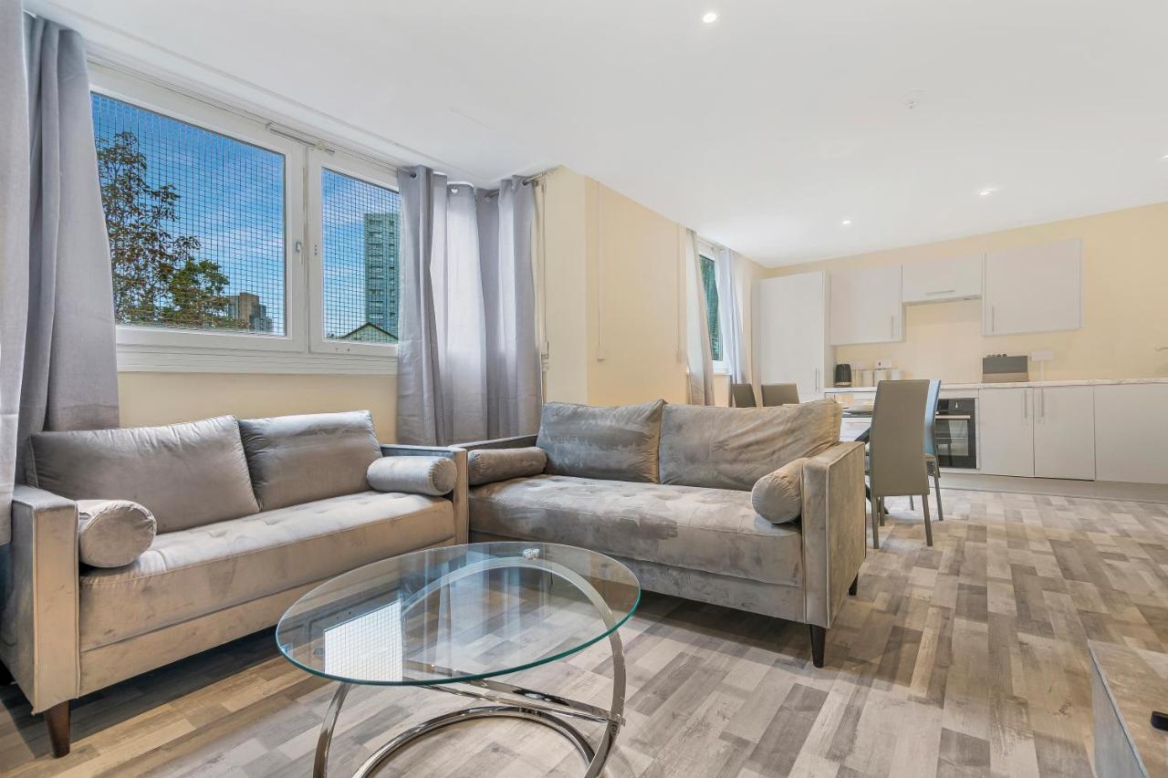 By Rehoboth - Overcomers- Deptford Apartamento Londres