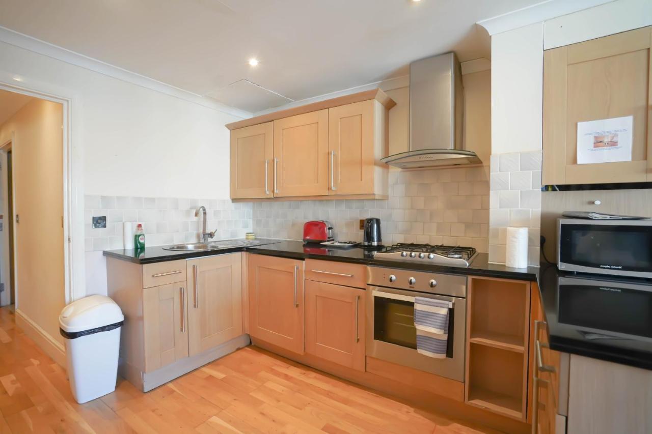 Apartamento Cosy 2-bed 2 Bathroom In Londres