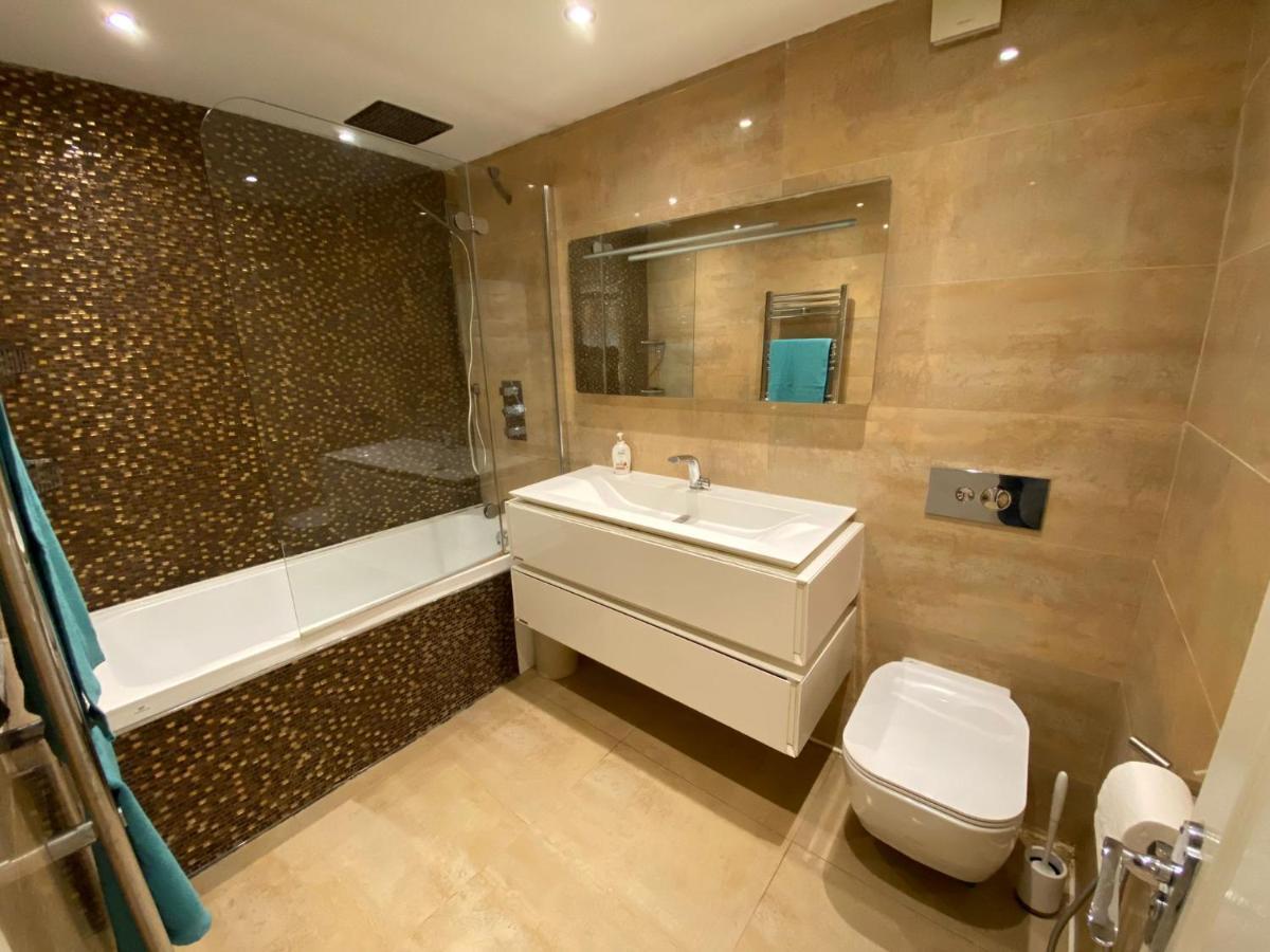 Lovely 2-bedroom Flat Facing Wimbledon Park Appartement Londres