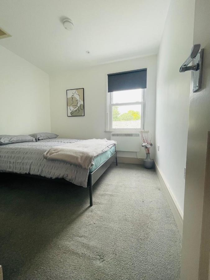Lovely 1 Bedroom In *