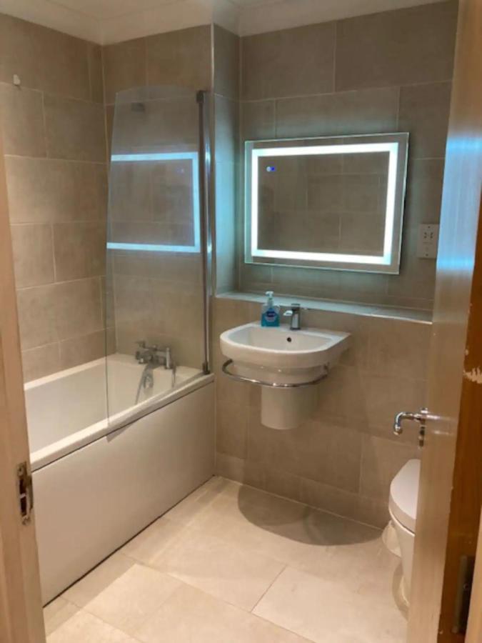 Spacious 1 Bedroom Flat Near Charterhouse Square Appartement *