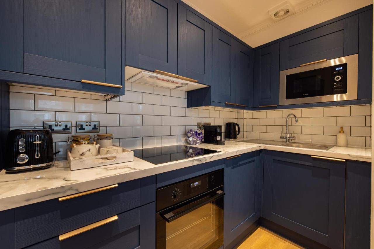 Luxury Flat Next To Harrods Apartment London