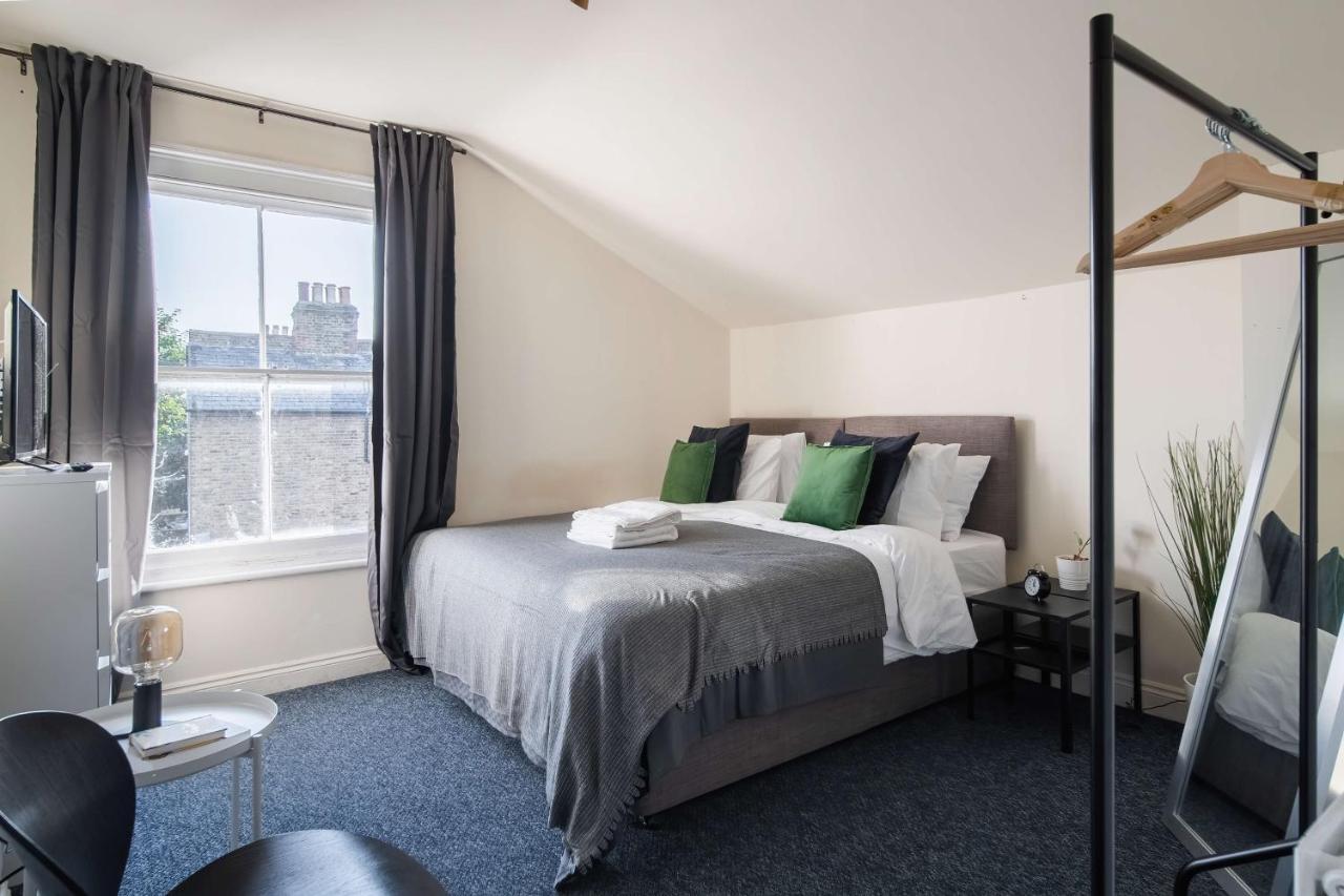 Appartement Two Bedroom In Tooting Londen