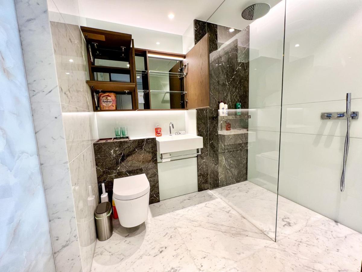 Deluxe Entire Studio Next To Eye & Trafalgar Square Apart-hotel *