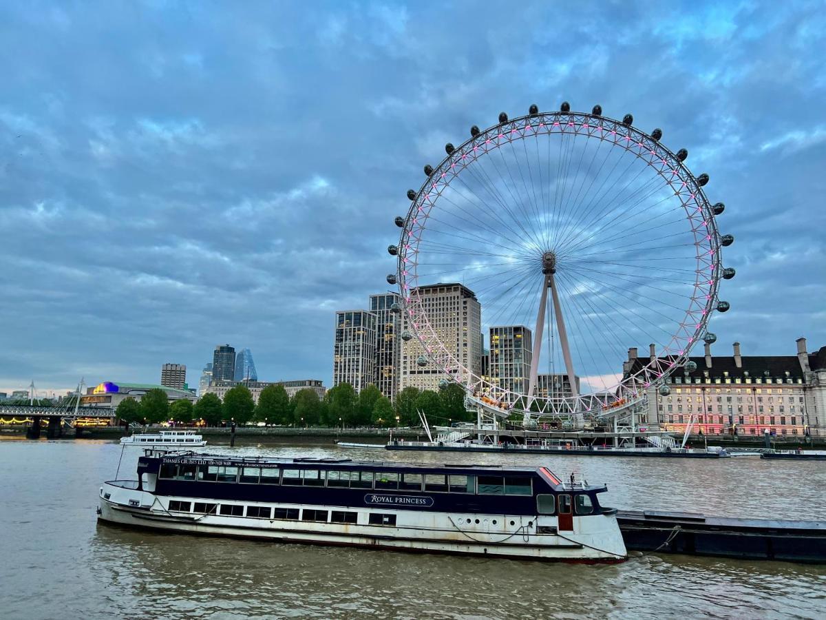Apart-hotel Deluxe Entire Studio Next To Eye & Trafalgar Square *
