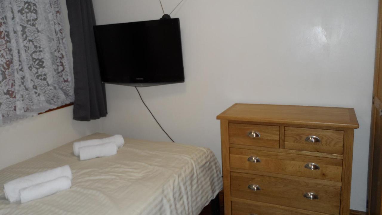 Bubblesbnb 7 Bedroom House, 16 Beds, Sleeps 22 Ferienhaus *