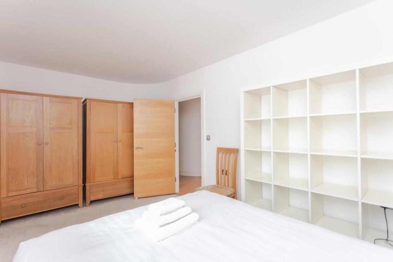 Spacious 2 Bedroom Flat On Bermondsey St * Londres