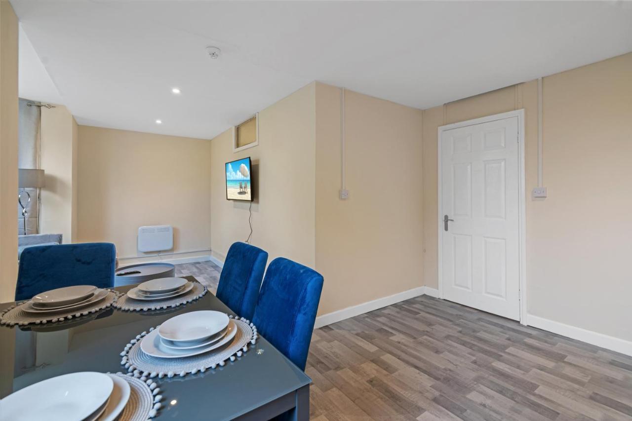 By Rehoboth - Overcomers- Deptford Apartamento