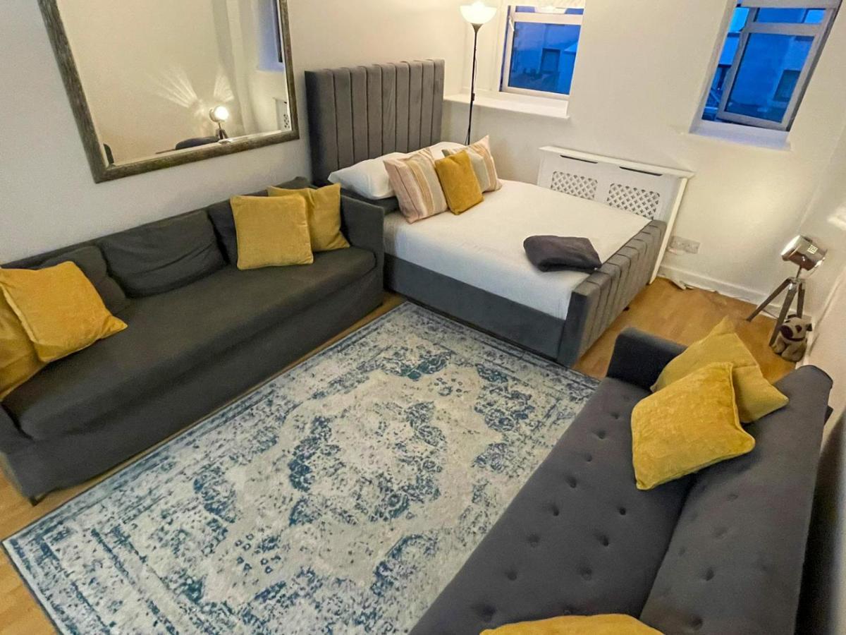 Apartment Flat 18