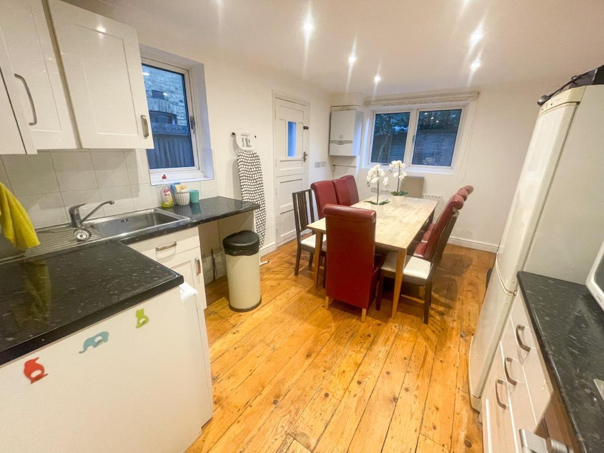 8 Balchier Road Ferienhaus London