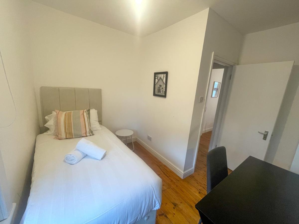 Ferienhaus 8 Balchier Road *