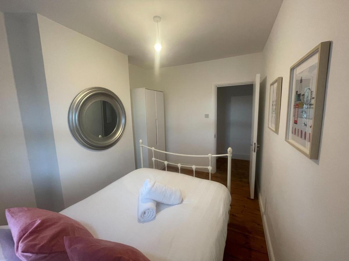 8 Balchier Road *