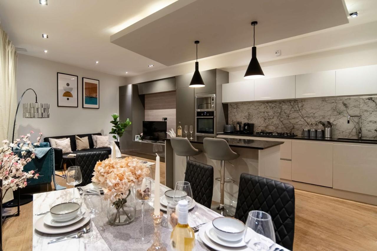 Stunning Camden House With Private Terrace & Free Parking Hébergement de vacances *