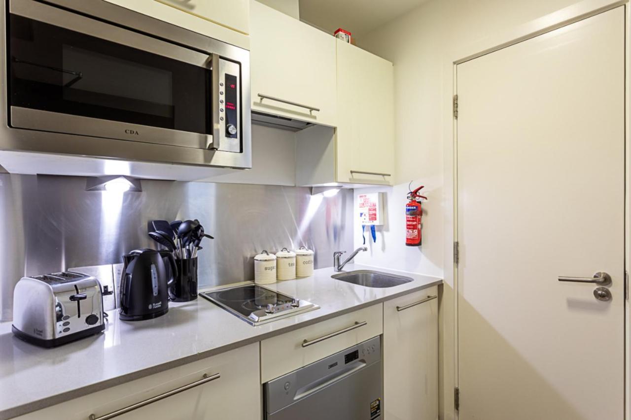 Chamber Street 5 * London