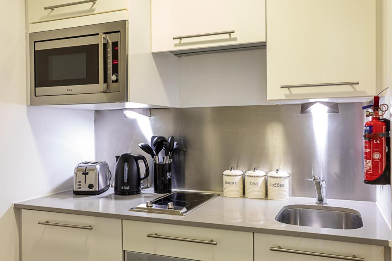 Chamber Street 5 Apartment London