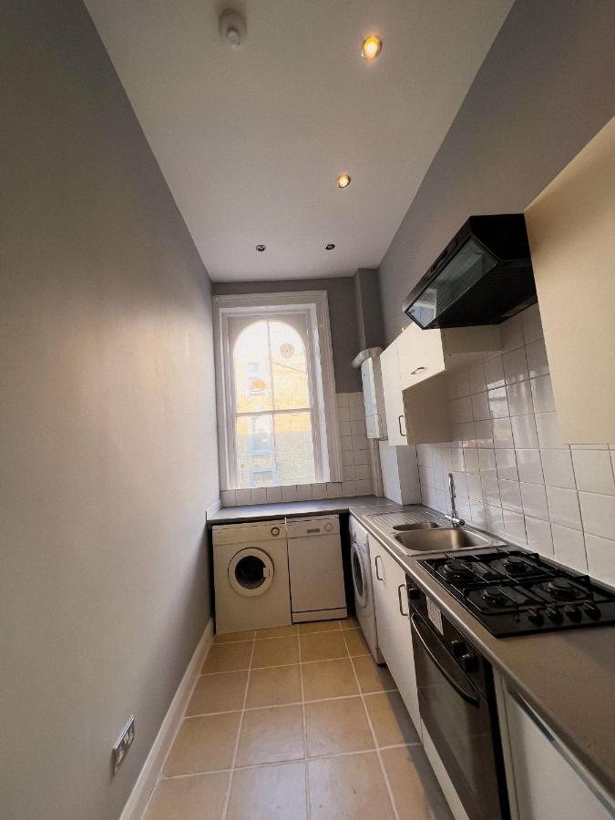 Apartment Central, Cozy Victorian Flat Next To Harrods London