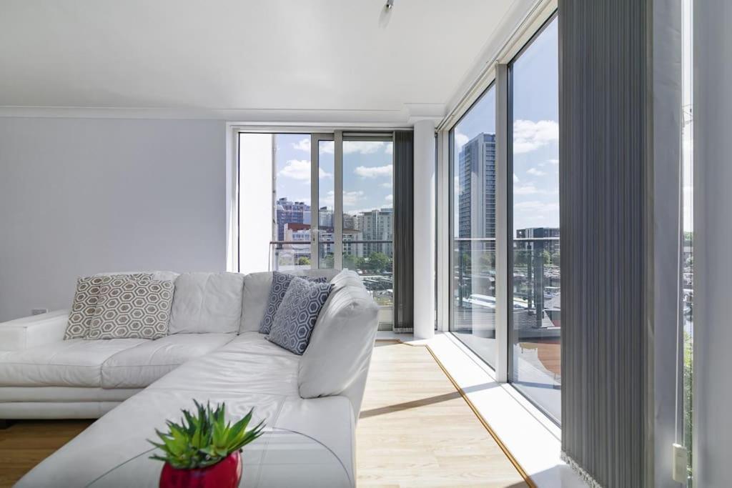 Apartamento Waterview 2b2b Lux Londres