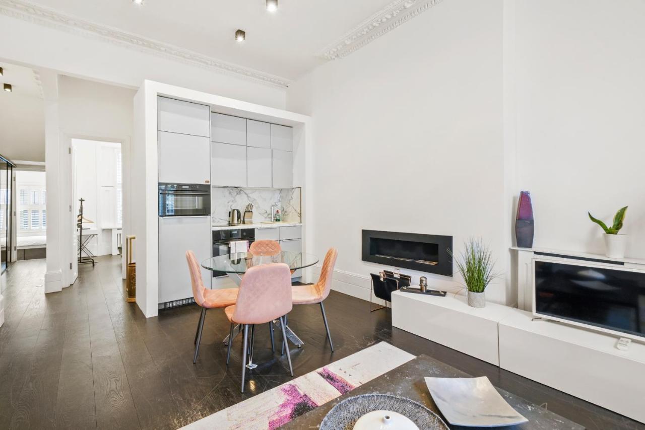 1 & 2 Bed Cosy Next To Earls Court Free Wifi *