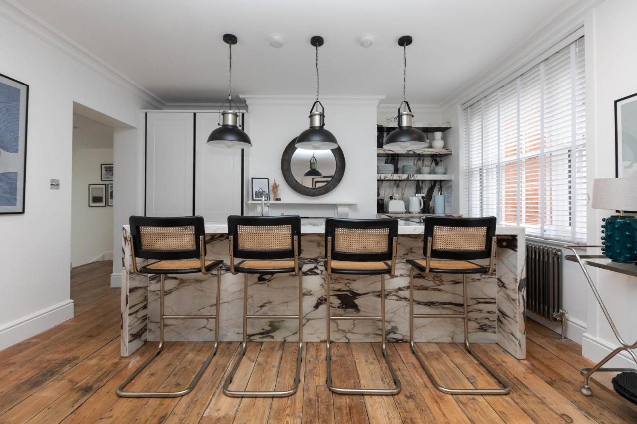 Stylish 2 Bedroom Near Oxford Street Londres
