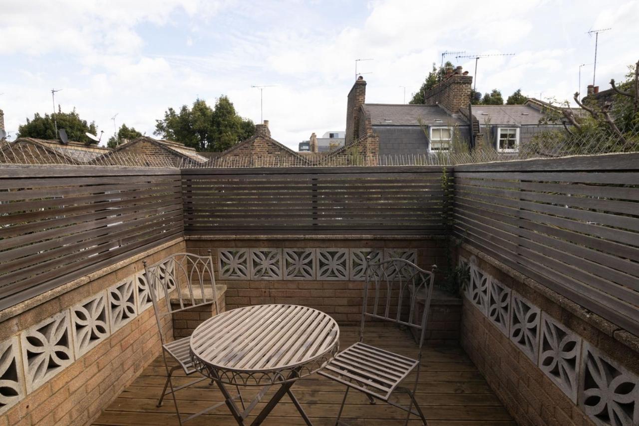 The Angel Place Hideaway - Fair 4bdr House With Terrace Appartement Londres