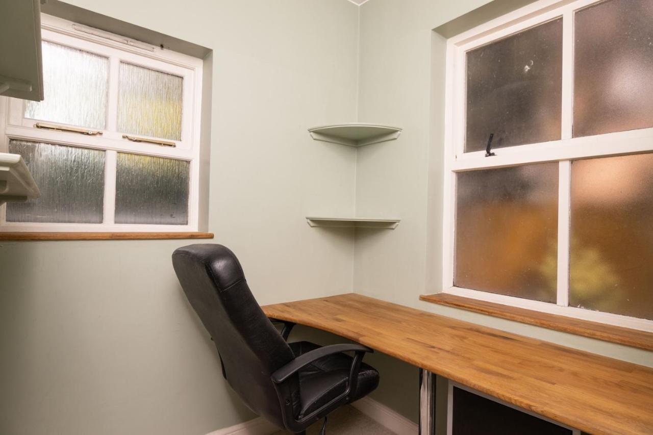 The Angel Place Hideaway - Fair 4bdr House With Terrace * Londres