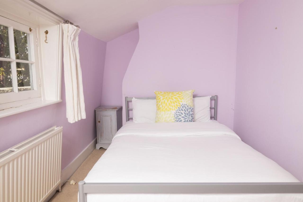 The Angel Place Hideaway - Fair 4bdr House With Terrace Appartement Londres