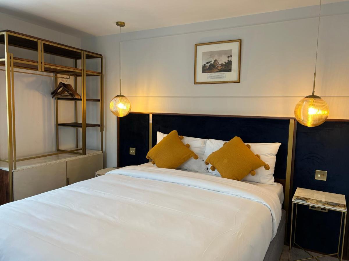 Hotel Three Falcons Londen