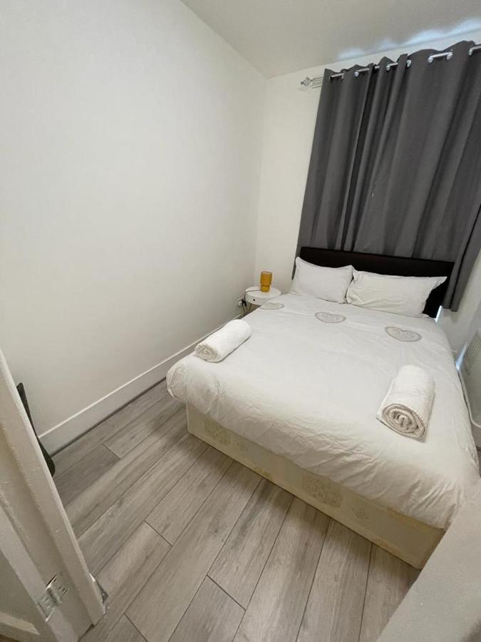 Miles Building 2 Apartment