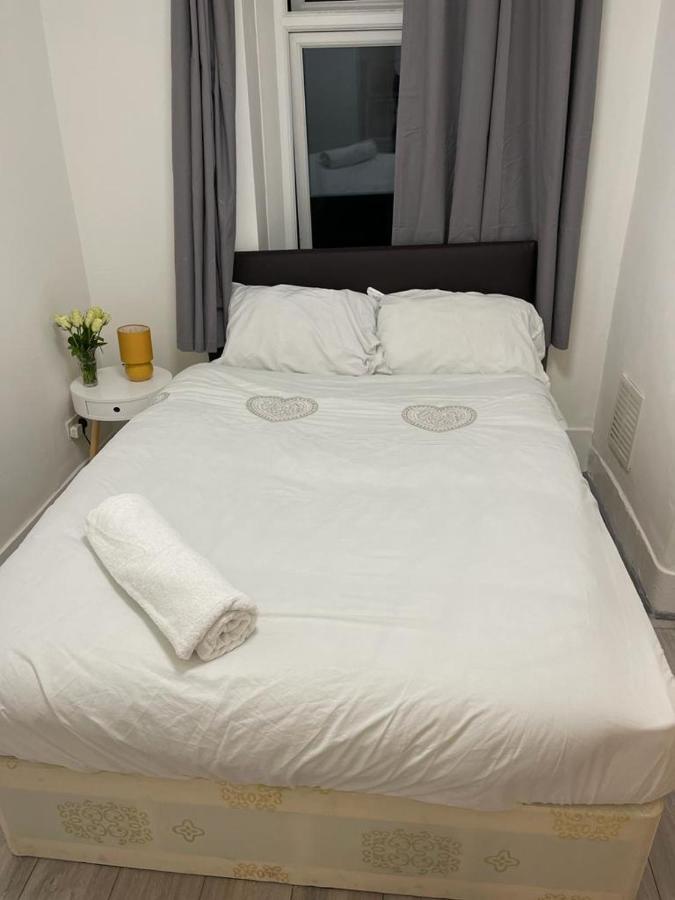 Apartment Miles Building 2