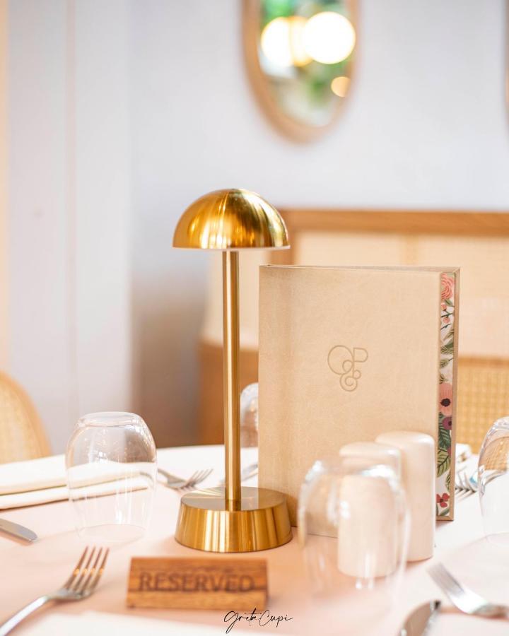 Oak & Poppy Apartahotel Londres