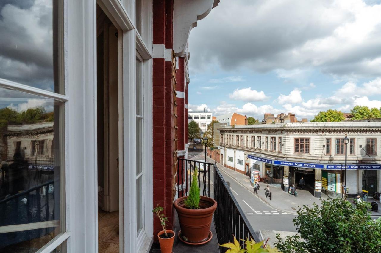 Bright Space In The Heart Of London