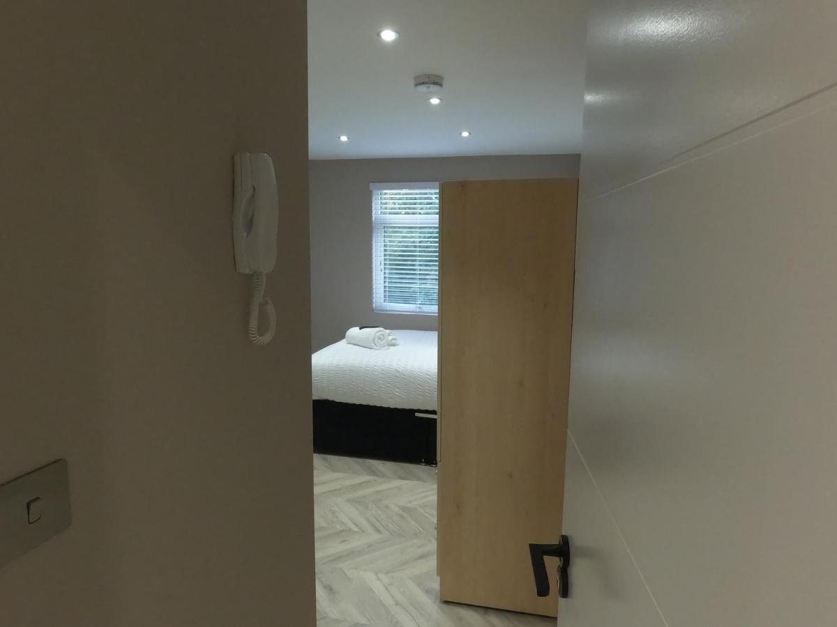 Lbt Ltd Habitación en casa particular Londres