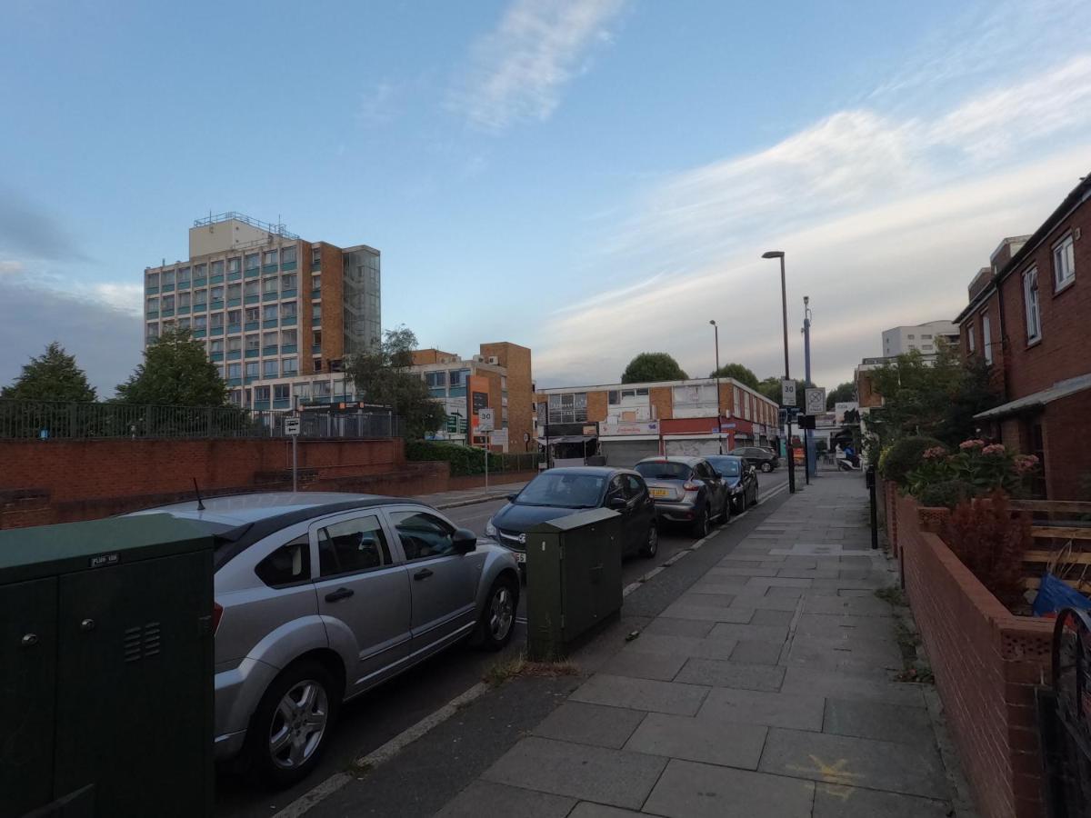 Lbt Ltd Quarto em Acomodações Particulares Londres