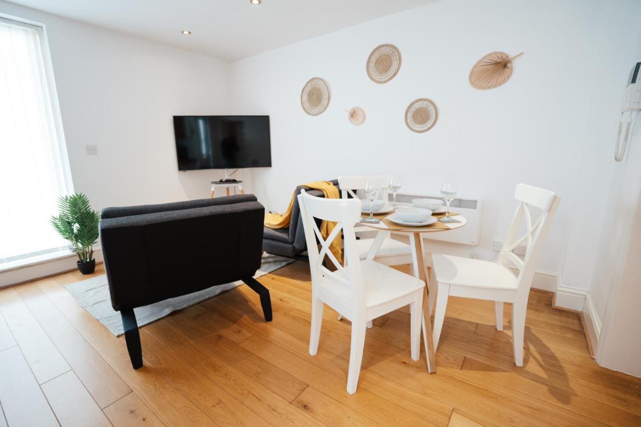 Cozy 1 Bed In Hackney Appartement *