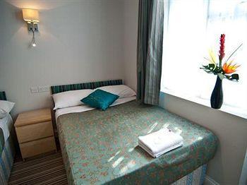 Comfotel Blu 3* Londres