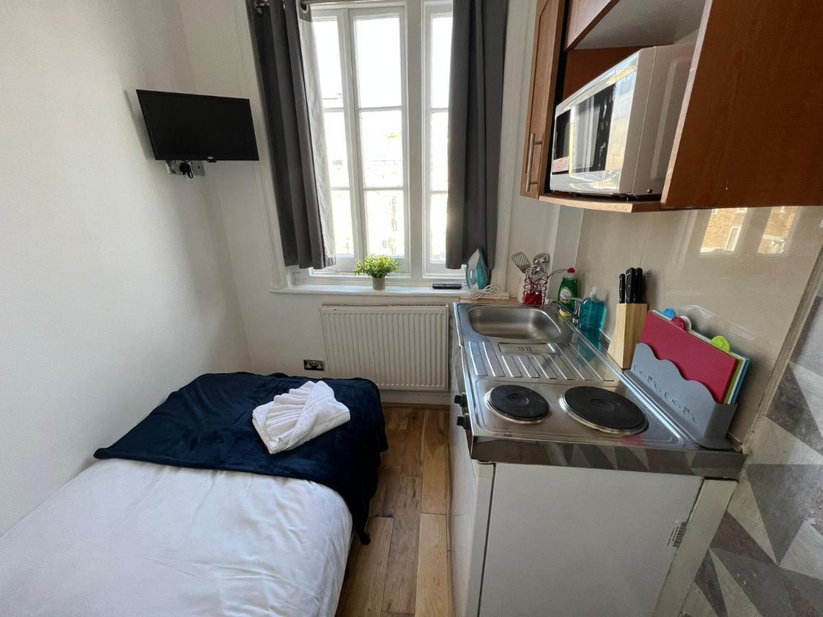Single Studio Shared Bathroom/toilet Near Paddington Londres