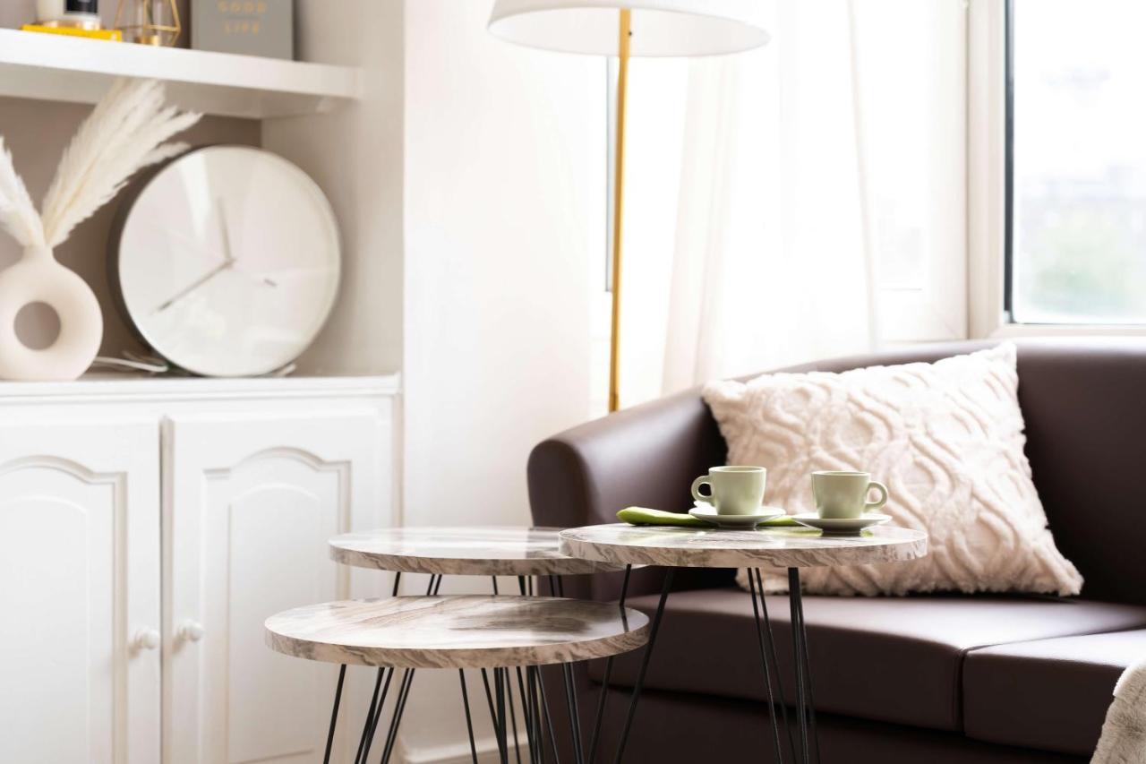 3 Bed Newal Apartamento *