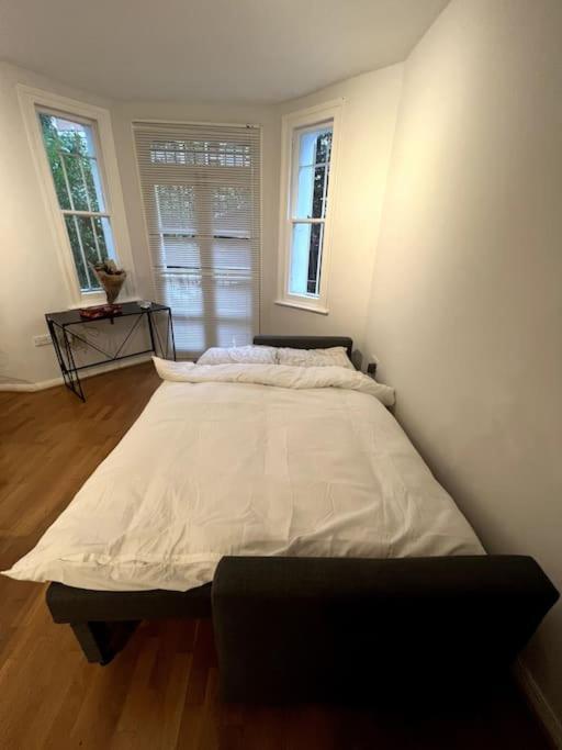 Apartment Lovely 1 Bedroom In West Kensington London
