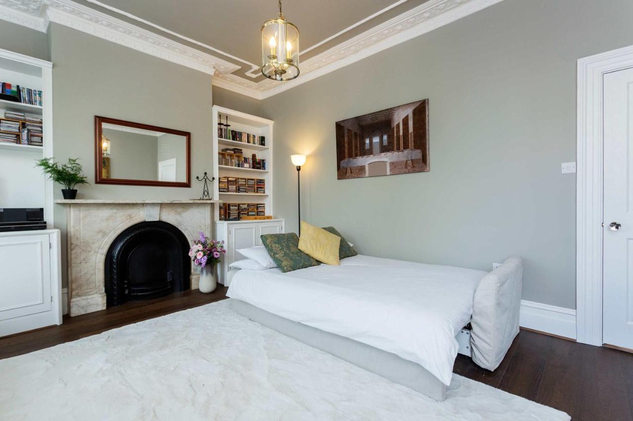 Veeve - Embassy Elegance * Londres