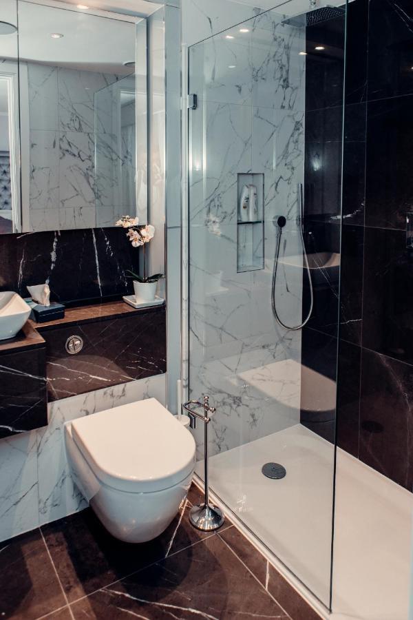 Apartamento Lovely 4/bdr Penthouse W/ Lovely Views Londres