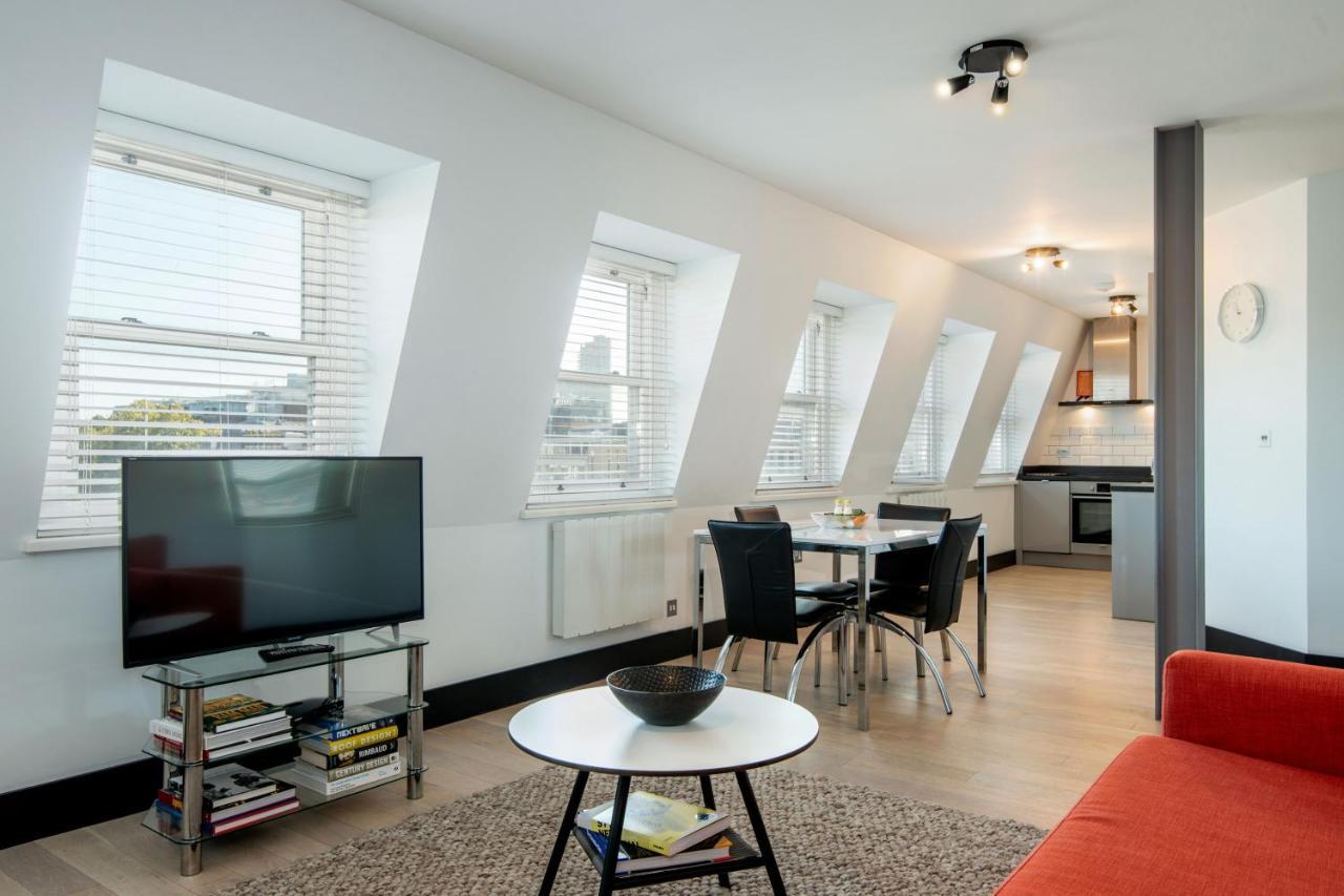 Farringdon Penthouse Loft By Living *