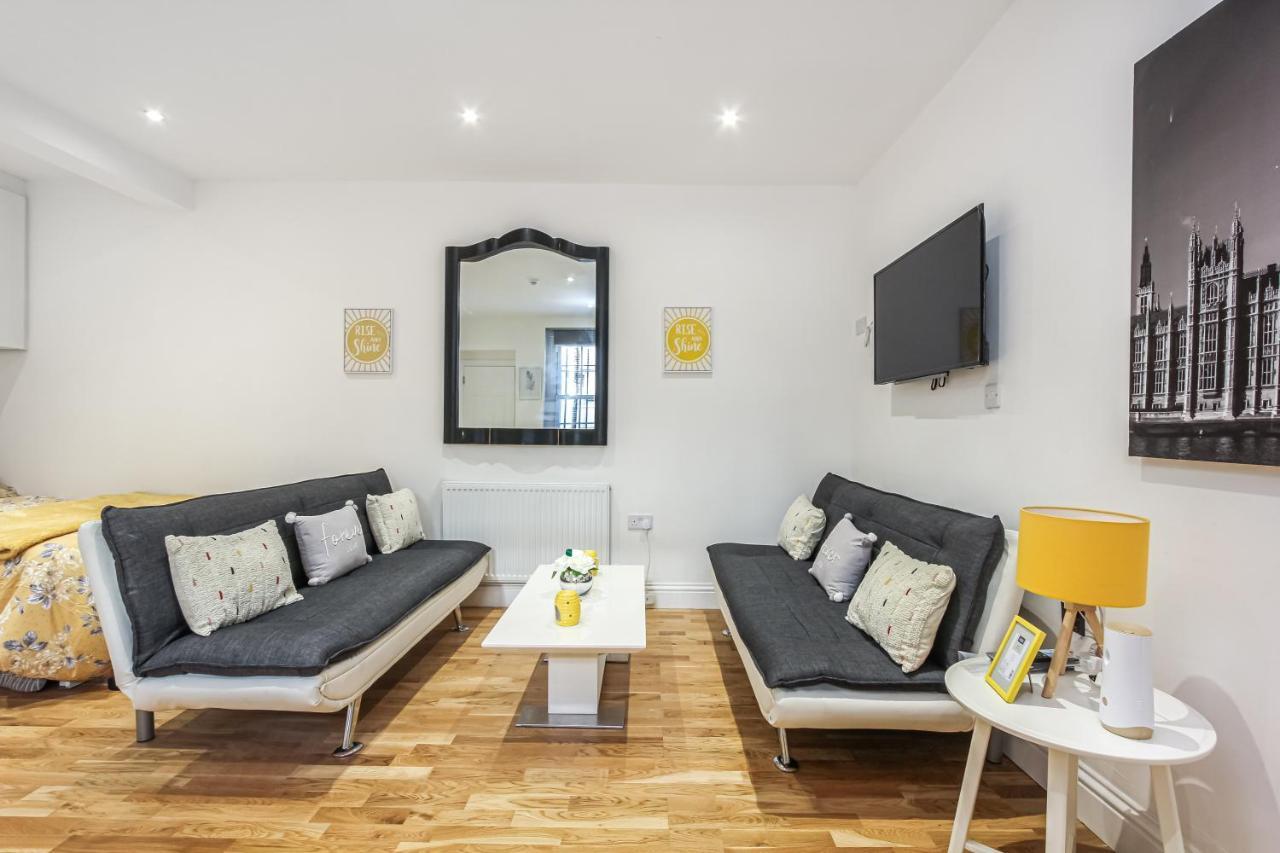 Deluxe Flat A In Kensington Olympia * Londres
